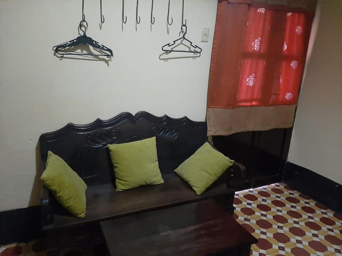 Hotel ANTIGUA HOUSE Buitenkant foto